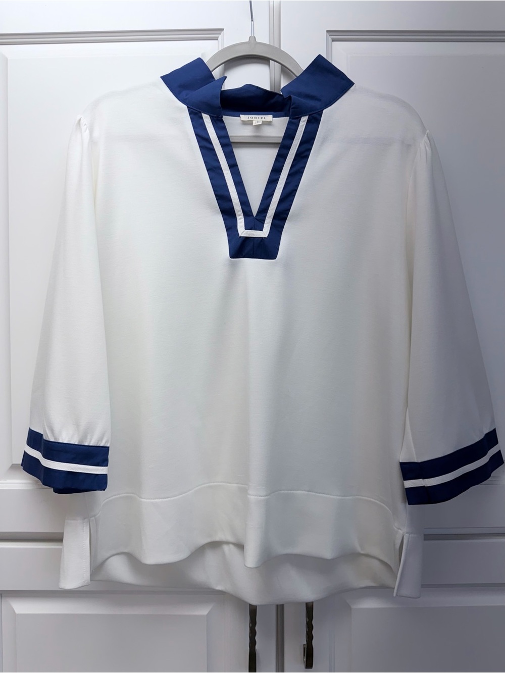 JODIFL White Tunic with Navy Trim